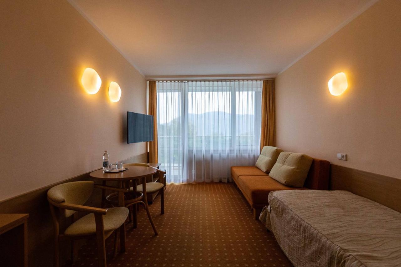 Hotel Perla Poludnia Rytro Eksteriør billede