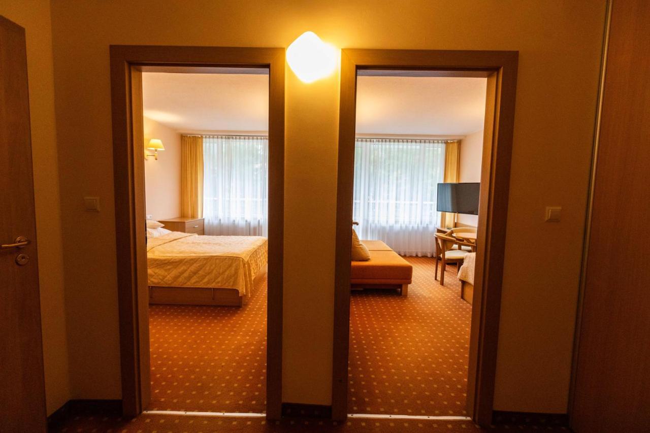 Hotel Perla Poludnia Rytro Eksteriør billede